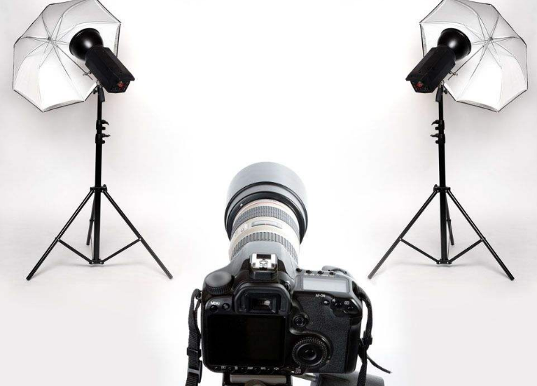 拍摄宣传片能够掌控灯光反差(图1) 深圳宣传片拍摄灯光反差的应用规则