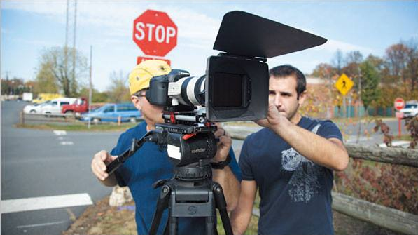 揭秘企业宣传片拍摄与取景套路(图1) 深圳企业宣传片拍摄公司