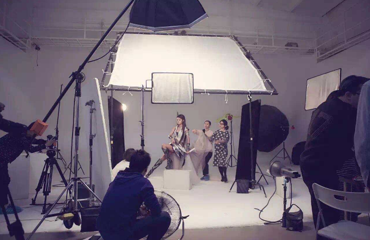 企业宣传片拍摄后期调色影响影片质量(图1) 企业宣传片拍摄后期调色效果图