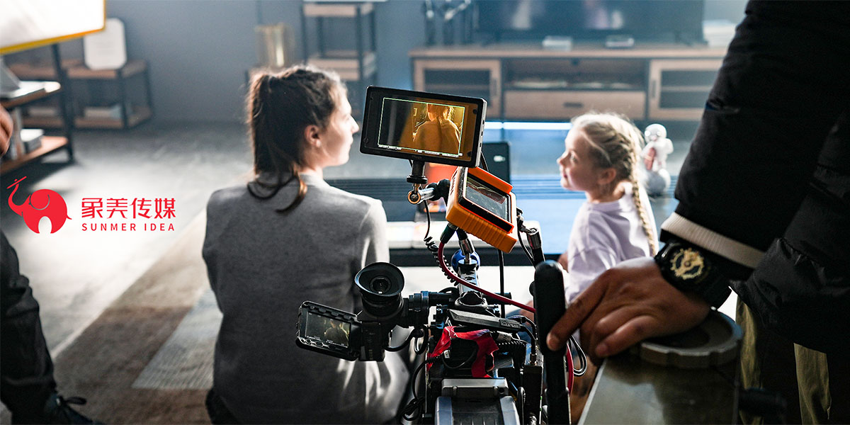 拍摄企业宣传片时的户外照明设备都有什么？(图1)